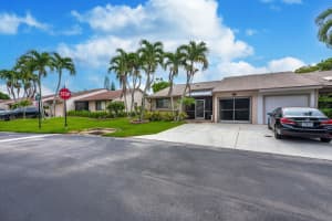 102 Mayfair Lane H2, Boynton Beach, FL 33426 Sold 09/20/25