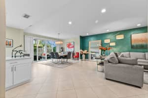 343 SW 27th Terrace, Delray Beach, FL 33445 Sold 08/21/25