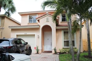 4434 Lake Lucerne Circle, West Palm Beach