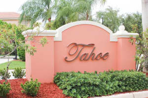 4434 Lake Lucerne Circle, West Palm Beach, FL 33409 - MLS#R11107061