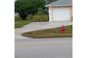 210 N Grove Isle Circle, Vero Beach, FL 32962 - MLS#R11107073