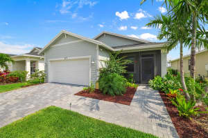 777 Bloomfield Road, Port Saint Lucie, FL 34984 - MLS#R11107140
