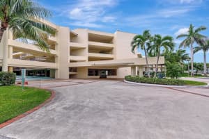 221 NE Plantation Road 406, Stuart, FL 34996 - MLS#R11107157