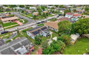 2341 Nw 12th Court, Pompano Beach
