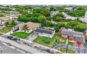 2341 NW 12th Court, Pompano Beach, FL 33069 - MLS#R11107176