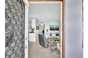 2083 Guildford E, Boca Raton, FL 33434, Boca Raton, FL 33434 - MLS#R11107197