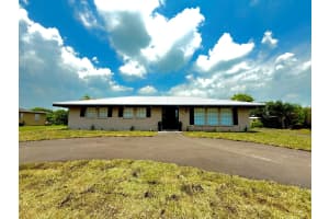 133 SE 5th Street, Belle Glade, FL 33430 - MLS#R11107220