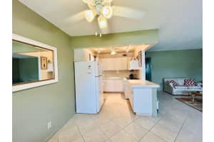 317 Windsor N, West Palm Beach