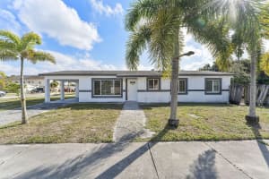 240 NW 5th Street, Deerfield Beach, FL 33441 - MLS#R11107245
