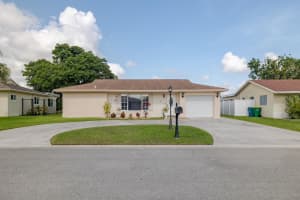 8111 NW 94th Avenue, Tamarac, FL 33321 Sold 08/21/25