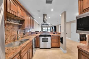 3605 S Ocean Boulevard 534, South Palm Beach, FL 33480 Sold 10/31/25