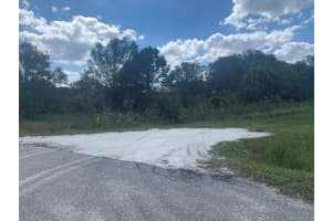 3935 SE 27th Way, Okeechobee, FL 34974 - MLS#R11107298