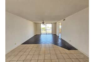 4725 Lucerne Lakes Boulevard E 413, Lake Worth, FL 33467 - MLS#R11107301