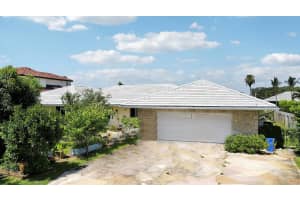 879 Country Club Drive, North Palm Beach, FL 33408 Sold 12/05/25