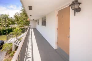 2950 SE Ocean Boulevard 1-7, Stuart, FL 34996 - MLS#R11107385