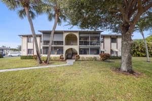 5817 La Pinata Boulevard D-2, Greenacres, FL 33463 - MLS#R11107425