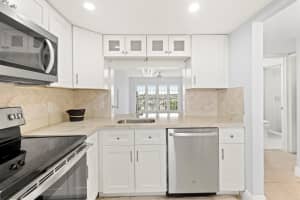 1101 Crystal Lake Drive #509, Pompano Beach, FL 33064 - MLS#R11107435