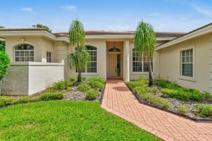 5219 SE Lost Lake Way, Hobe Sound, FL 33455 Sold 09/10/25