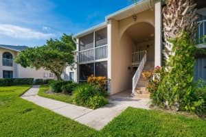 13870 Oneida Drive H2, Delray Beach, FL 33446 Sold 12/29/25