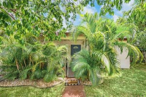 301 Mentone Road, Lake Worth, FL 33462 Sold 09/29/25