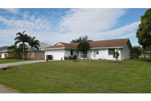 2282 SE Mcmaster Street, Port Saint Lucie, FL 34952 - MLS#R11107515