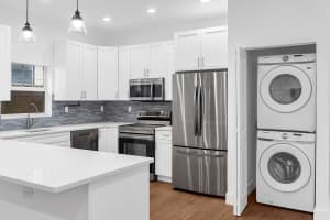 313 S E Street, Lake Worth Beach, FL 33460 Sold 08/18/25