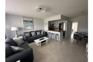 3 Berkshire A, West Palm Beach, FL 33417, West Palm Beach, FL 33417 - MLS#R11107526