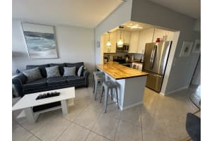 3 Berkshire A, West Palm Beach, FL 33417, West Palm Beach, FL 33417 - MLS#R11107526