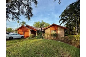 1533 Nw 111 Avenue, Coral Springs