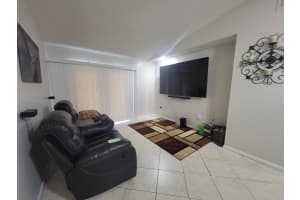 2001 Oleander Boulevard, Fort Pierce, FL 34950 - MLS#R11107596