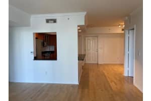 600 S Dixie Highway 515, West Palm Beach, FL 33401 - MLS#R11107602