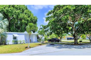5275 Ne 16 Avenue, Pompano Beach
