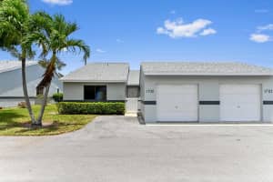 2641 Gately Drive W 1701, West Palm Beach