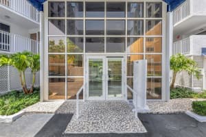 3901 S Flagler Drive 504, West Palm Beach, FL 33405 - MLS#R11107673