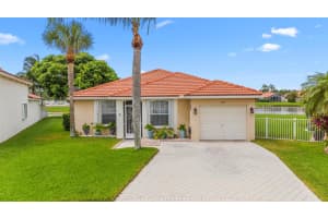 11736 Bay Breeze Court, Wellington