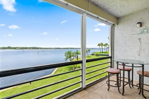 1950 SW Palm City Road 1202, Stuart, FL 34994 - MLS#R11107721