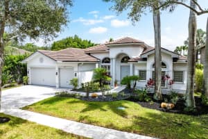 19557 Saturnia Lakes Drive, Boca Raton