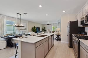 6221 NW Sweetwood Drive, Port Saint Lucie, FL 34987 - MLS#R11107878