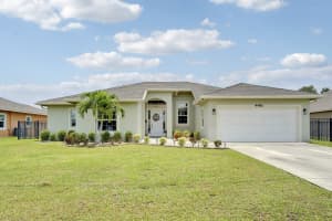 4481 Sw Hagaplan Street, Port Saint Lucie