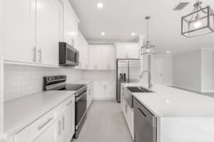 324 SW Columbus Drive, Port Saint Lucie, FL 34953 - MLS#R11107884
