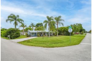 1590 4th Avenue, Vero Beach, FL 32960 - MLS#R11107911