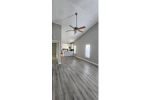 8863 SE Hobe Ridge Avenue, Hobe Sound, FL 33455 - MLS#R11107940