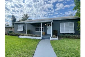 204 2nd Avenue, Boynton Beach, FL 33435 - MLS#R11107978