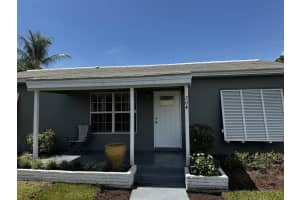204 SE 2nd Avenue, Boynton Beach, FL 33435 - MLS#R11107978