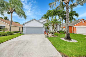 107 Saddle Trail, Royal Palm Beach, FL 33411 - MLS#R11107983