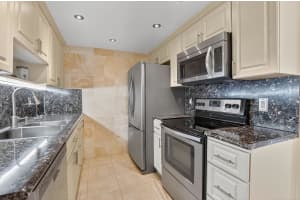3153 Cambridge G 208, Deerfield Beach, FL 33442 - MLS#R11107998