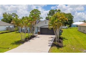 556 SW Buswell Avenue, Port Saint Lucie, FL 34983 Sold 10/02/25