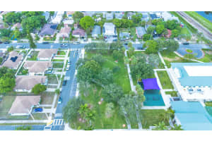 1102 19th Street, West Palm Beach, FL 33407 - MLS#R11108012