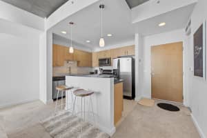 300 S Autralian Avenue 1021, West Palm Beach, FL 33401 - MLS#R11108017