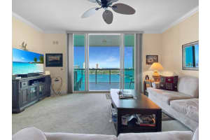 2640 Lake Shore Drive 1012, Riviera Beach, FL 33404 - MLS#R11108036